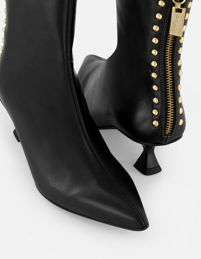 Botines negros piel de mujer adornos color dorado Pd