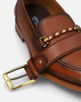 Mocasín en piel bombeada color cuero