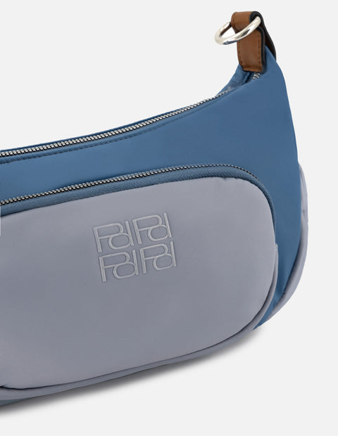 Bolso de hombro de nylon color azul para mujer con detalles en contraste color blanco
