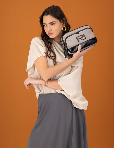 Bandolera gris en nylon para mujer con logo Pd y piel vegana