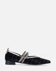 Zapato flat en terciopelo de apariencia rombos color negro con doble correa para mujer