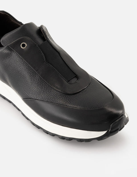 Tenis negros de piel para hombre sin cordones