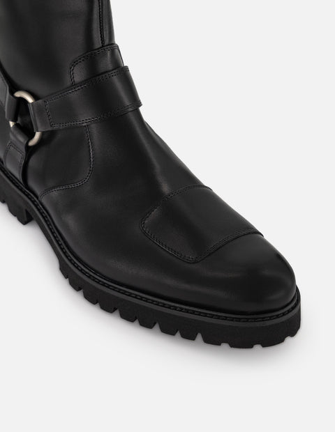 Botines negros de piel para hombre estilo motociclista con detalle tipo chopper