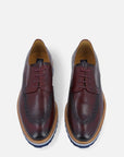 Zapato blúcher vino con grabado Pd para hombre