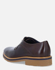Zapato Blucher marrón con grabado Pd para hombre