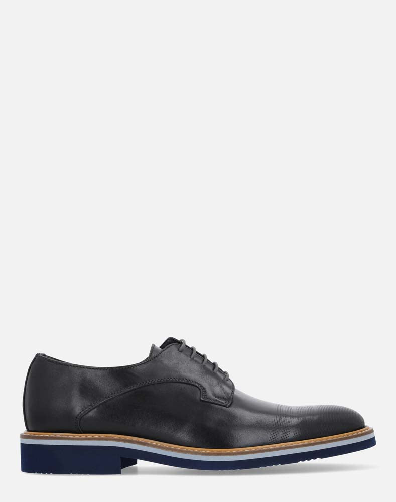 Zapato Blucher negro con grabado Pd para hombre