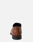 Zapato Blucher en piel color cuero con picado para hombre