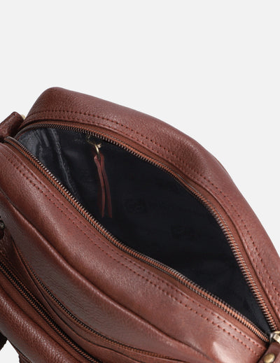 Bandolera color caoba en piel