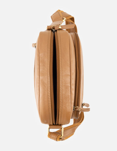 Bandolera color cuero en piel para hombre