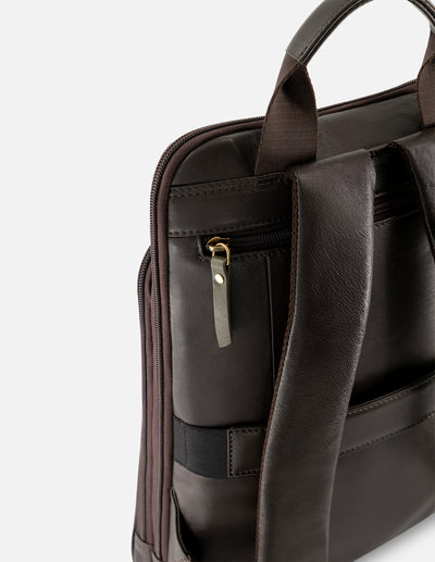 Mochila color caoba en piel