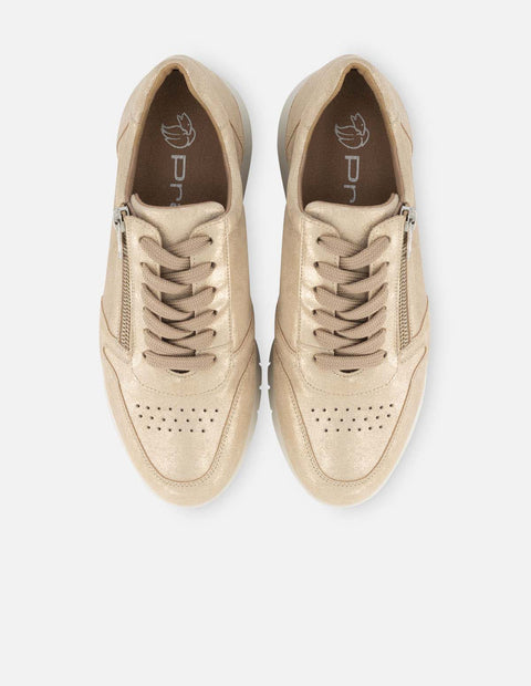 Tenis deportivo rosa de piel ante color beige con detalle de cierre para mujer