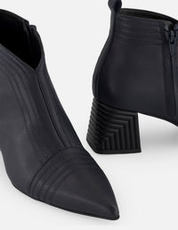Botines azul piel para mujer con tacón geométrico
