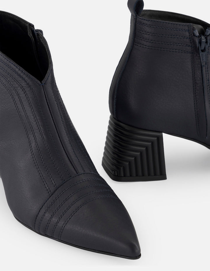 Botines azul piel para mujer con tacón geométrico