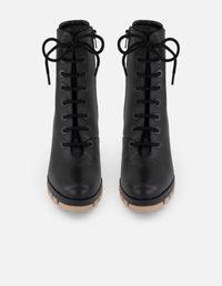 Botines negros piel bombeada para mujer con suela track