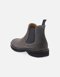 Botin Chelsea en ante color gris para hombre.