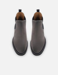 Botin Chelsea en ante color gris para hombre.