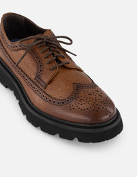 Zapato Blucher color cuero de piel para hombre con picado María