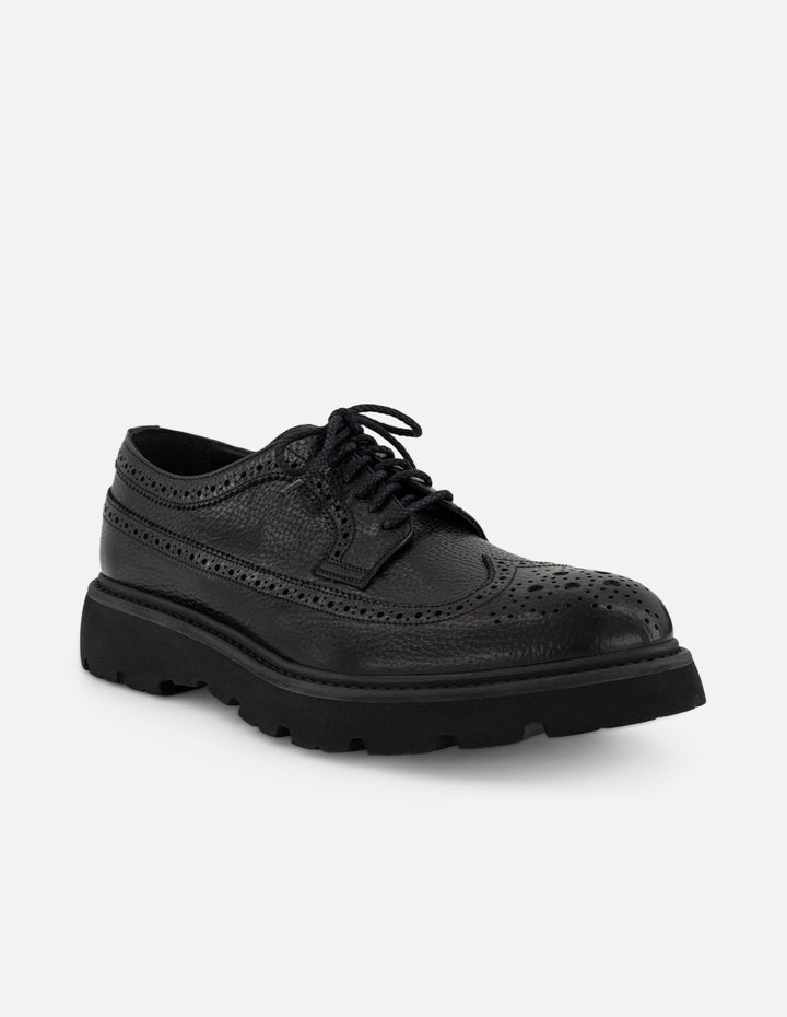 Zapato Blucher negro de piel para hombre con picado María