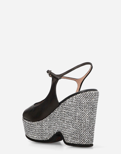 Sandalia tira T en piel y rafia color negro