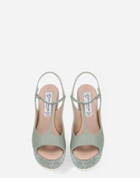 Sandalia tira T en piel y rafia color verde