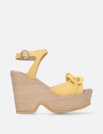 Sandalia de plataforma en piel color amarillo