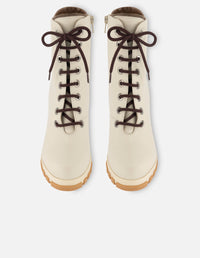 Botín de piel bombeada en color hielo para mujer