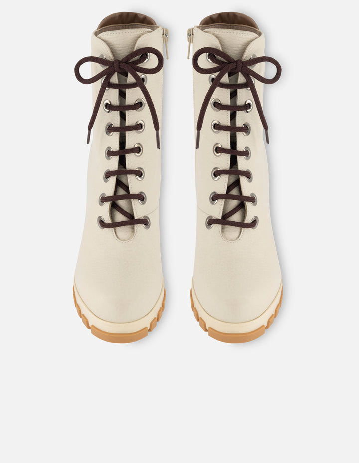 Botín de piel bombeada en color hielo para mujer