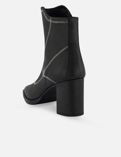 Botín casual de piel color negro para mujer con detalle Pd