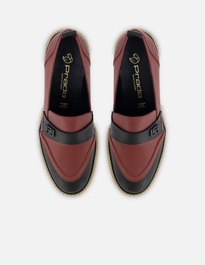 Mocasín de piel color rojo para mujer con detalle Pd