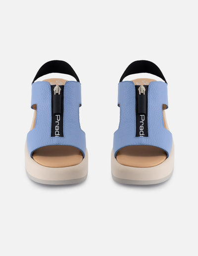 Sandalias de piel para mujer color azul con cierre decoratico