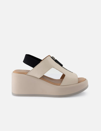 Sandalias de piel para mujer color hueso con cierre decorativo