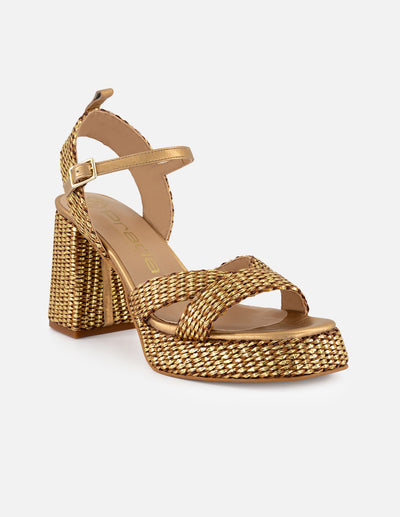 Sandalias de rafia para mujer color dorado con acabado metalizado