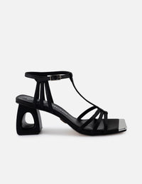 Sandalias de piel para mujer color negro con diseño de tiras