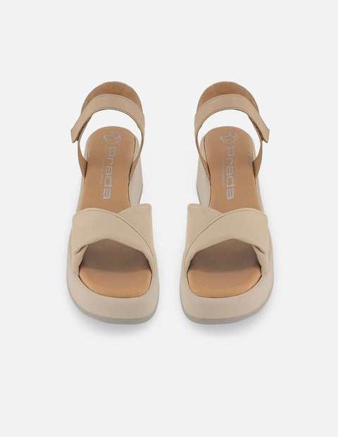 Sandalias blancas en piel para mujer con plantilla ultra cómoda