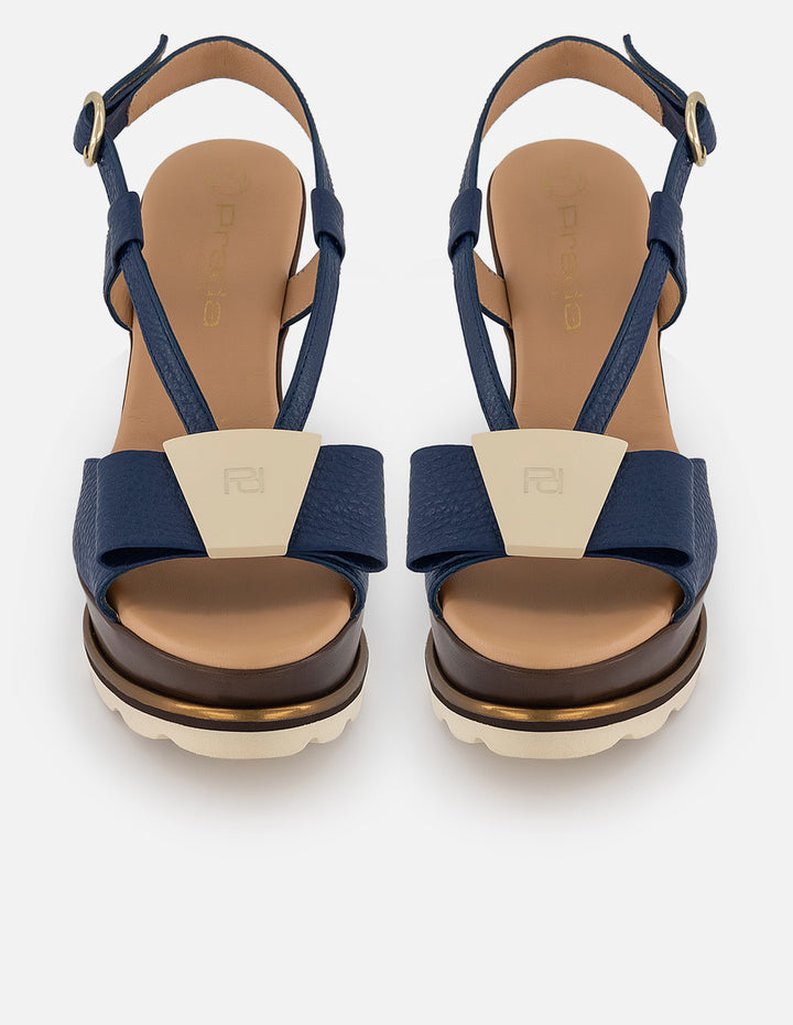 Sandalias azul piel para mujer con tiras delgadas