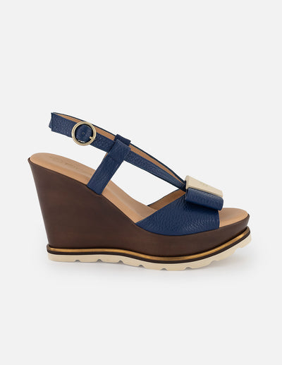 Sandalias azul piel para mujer con tiras delgadas
