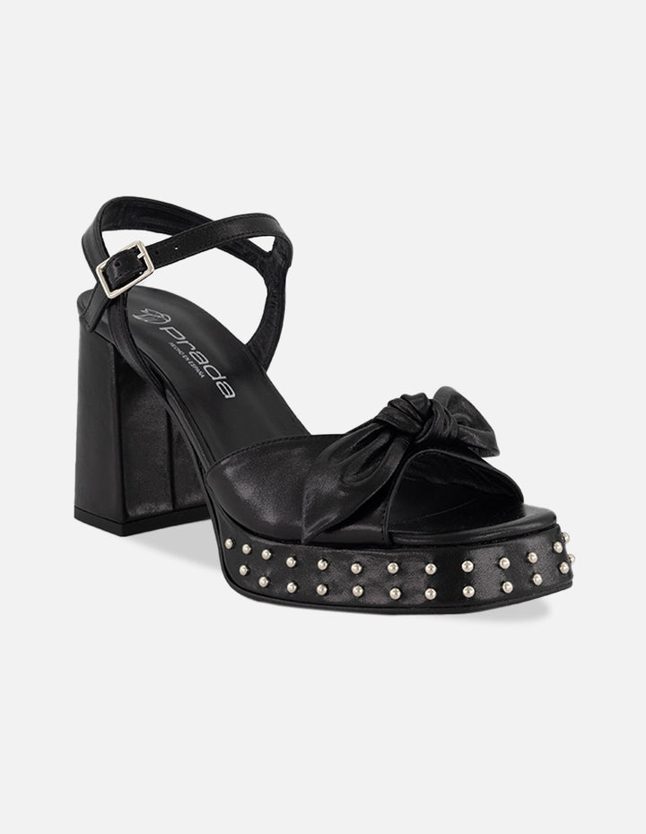 Sandalias negro piel para mujer con moño suave frontal