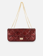 Satchel rojo charol para mujer con acabado capitonado
