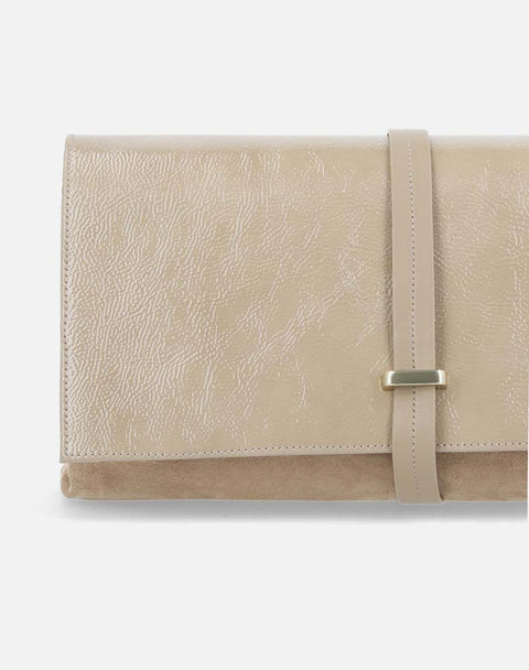 Bolso bandolera en piel charol y ante taupe para mujer