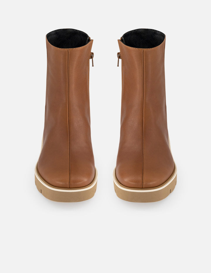 Botines color cuero piel para mujer suela ligera