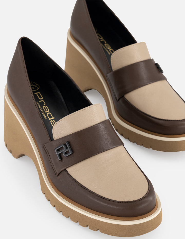 Mocasines café piel para mujer suela ligera plataforma alta