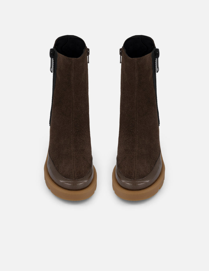 Botines café ante y charol para mujer cierre decorativo