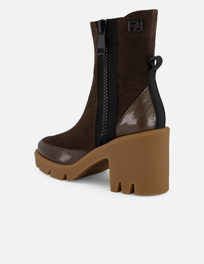 Botines café ante y charol para mujer cierre decorativo