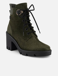 Botines verdes ante para mujer estoperoles decorativos