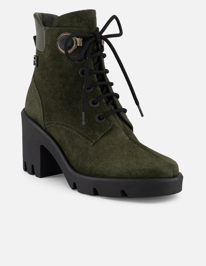 Botines verdes ante para mujer estoperoles decorativos