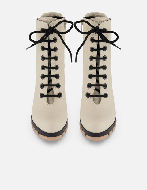 Botines blancos piel bombeada para mujer con suela track