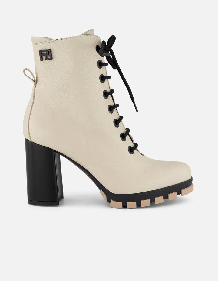 Botines blancos piel bombeada para mujer con suela track