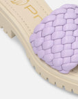 Sandalia flat trenzada en color lila
