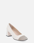 Zapatilla en piel color blanco con puntera de pedrería para mujer
