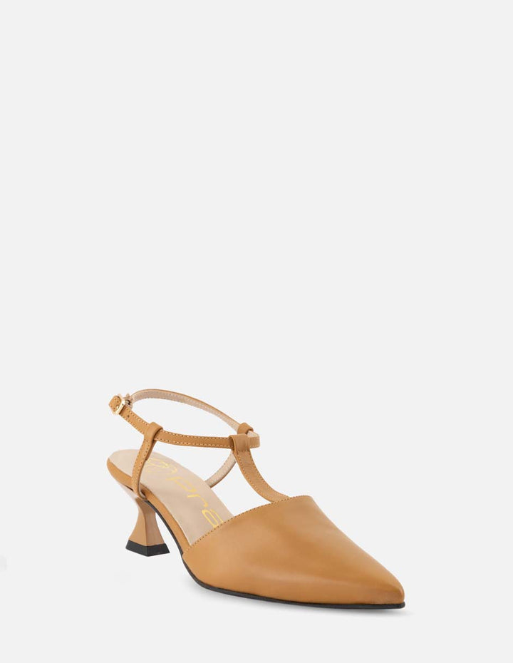 Zapatilla destalonada en piel napa color cuero para mujer